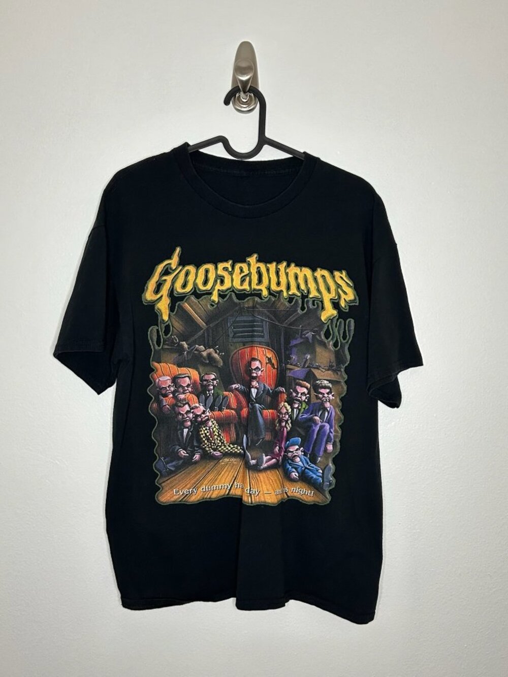 Vintage Goosebumps Night of the Living Dummy Graphic T-Shirt - Black Size Large